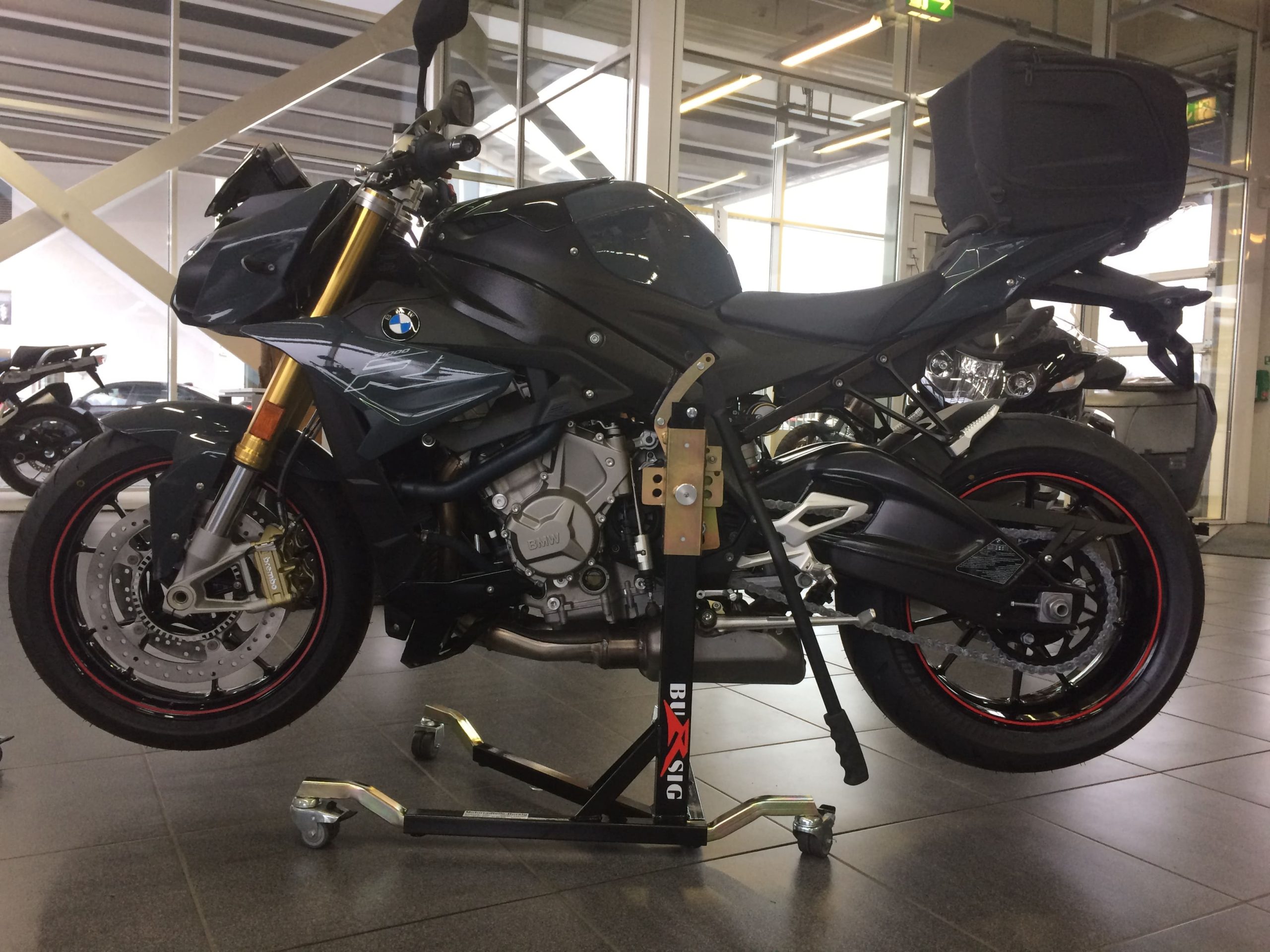 bursig-zentralst-nder-bmw-s1000r-2017-2020-schwarz-300-kg image 1