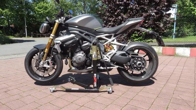 bursig-zentralst-nder-triumph-speed-triple-1200rs-montagest-nder image 1