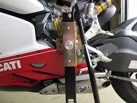 bursig-zentralst-nder-ducati-959-panigale-2016-montagest-nder-schwarz image 1