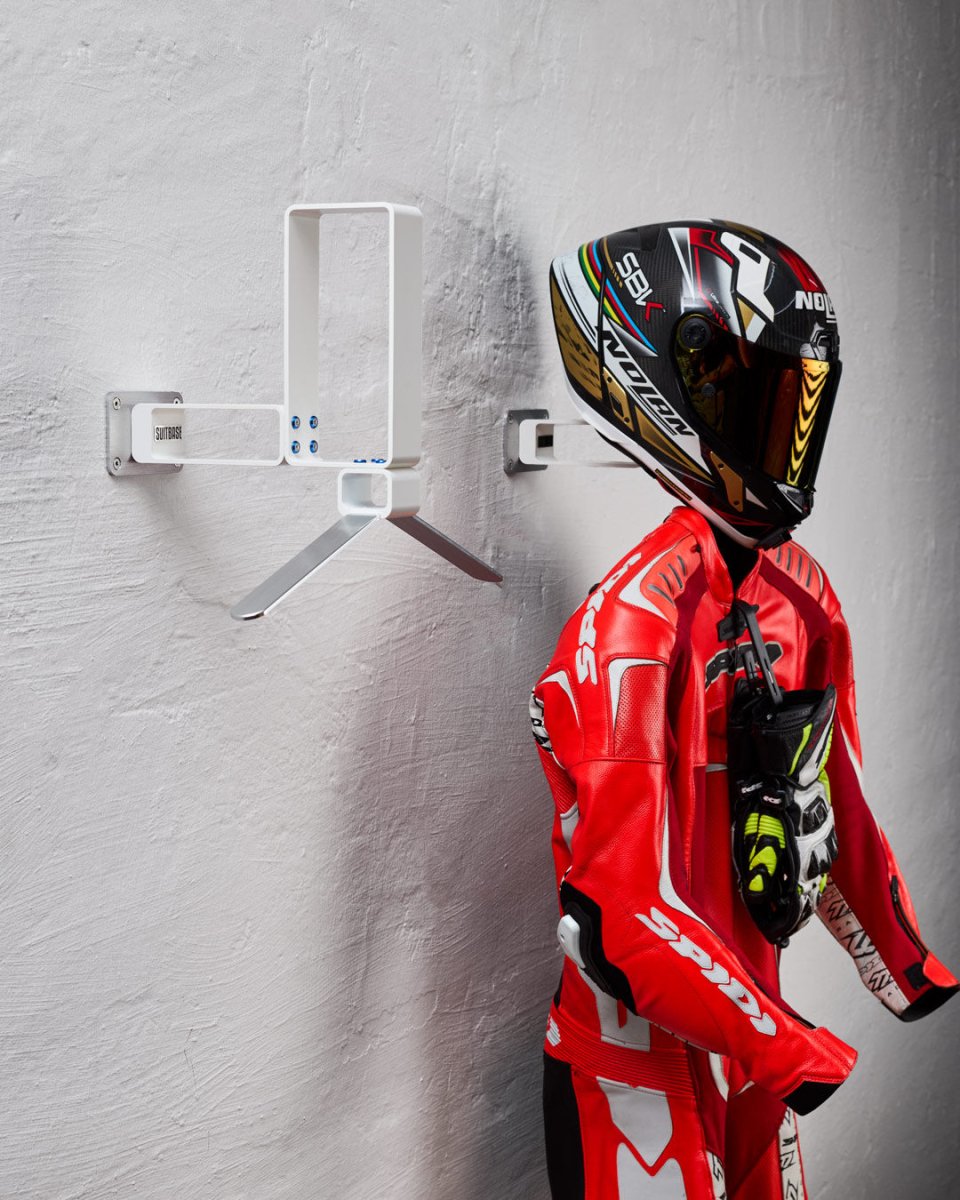 suitbase-pro-v4-apex-white-motorrad-garderobe-aluminium image 2