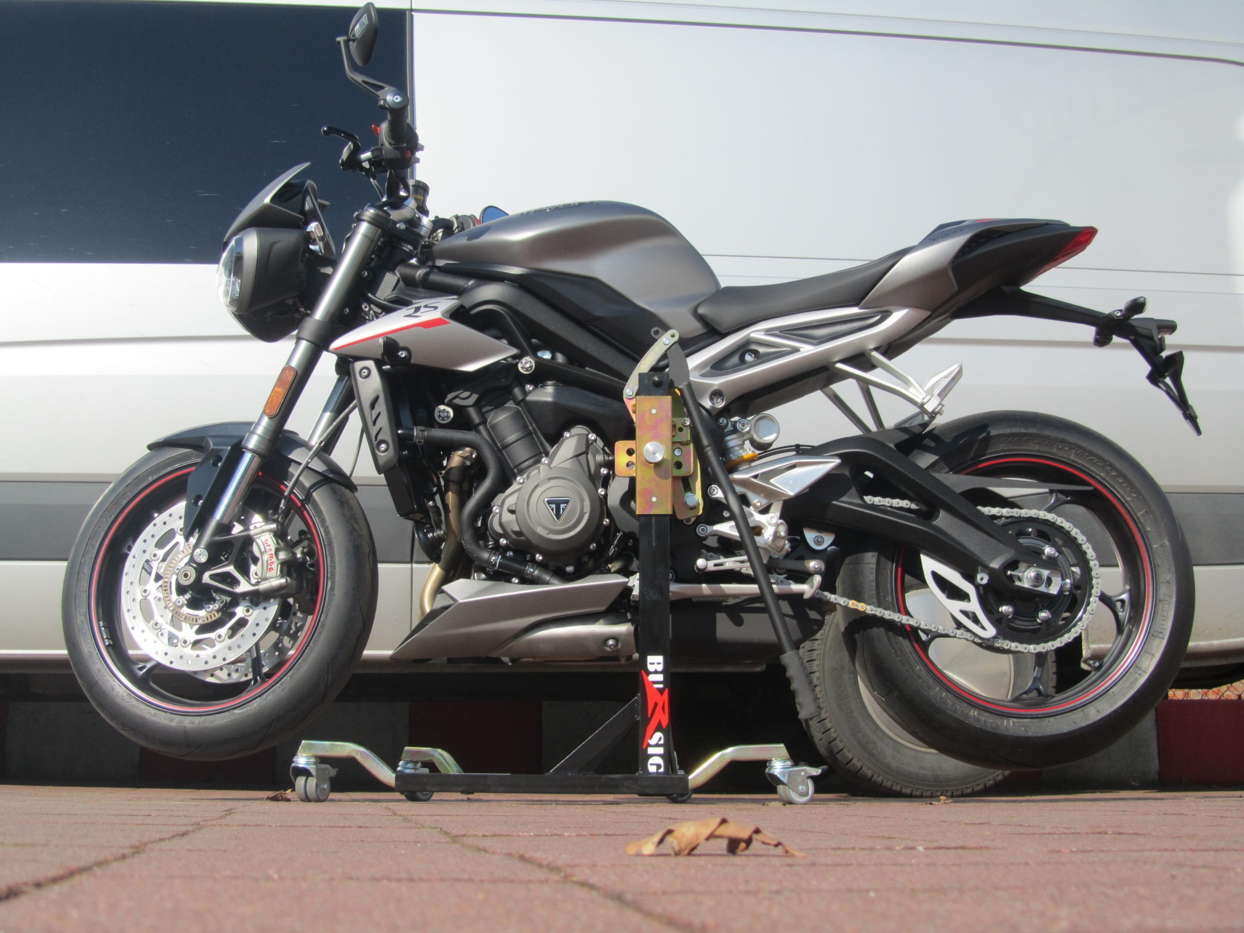 bursig-zentralst-nder-triumph-street-triple-765-schwarz image 1