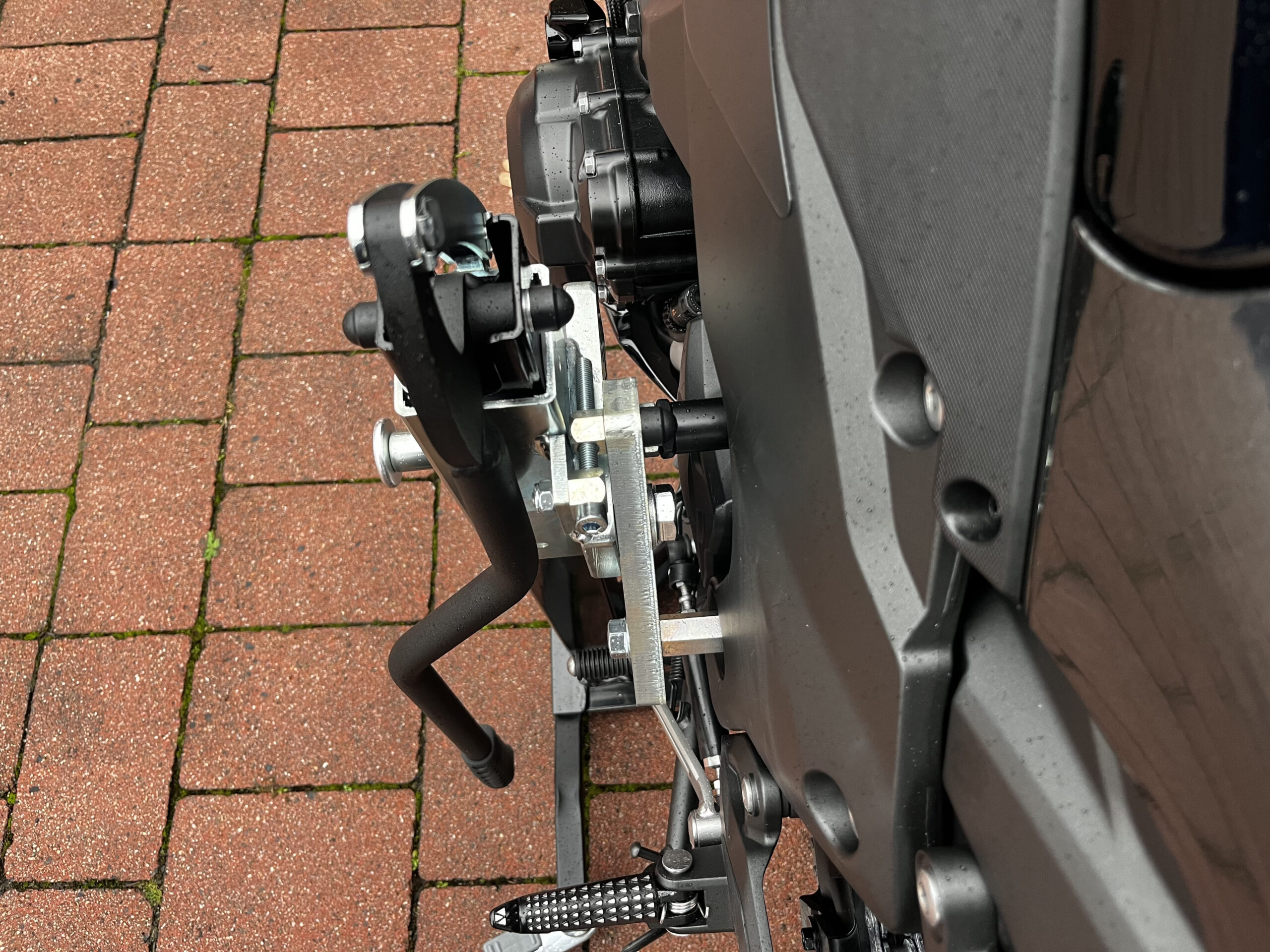bursig-zentralst-nder-kawasaki-z1100-montagest-nder-schwarz image 5