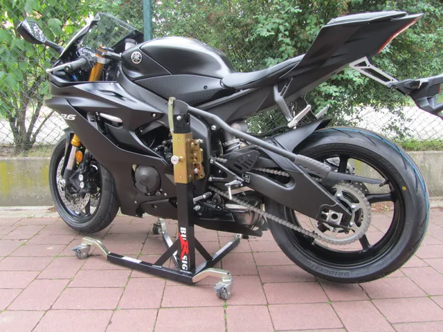 bursig-zentralst-nder-yamaha-yzf-r6-2006-24-schwarz image 1