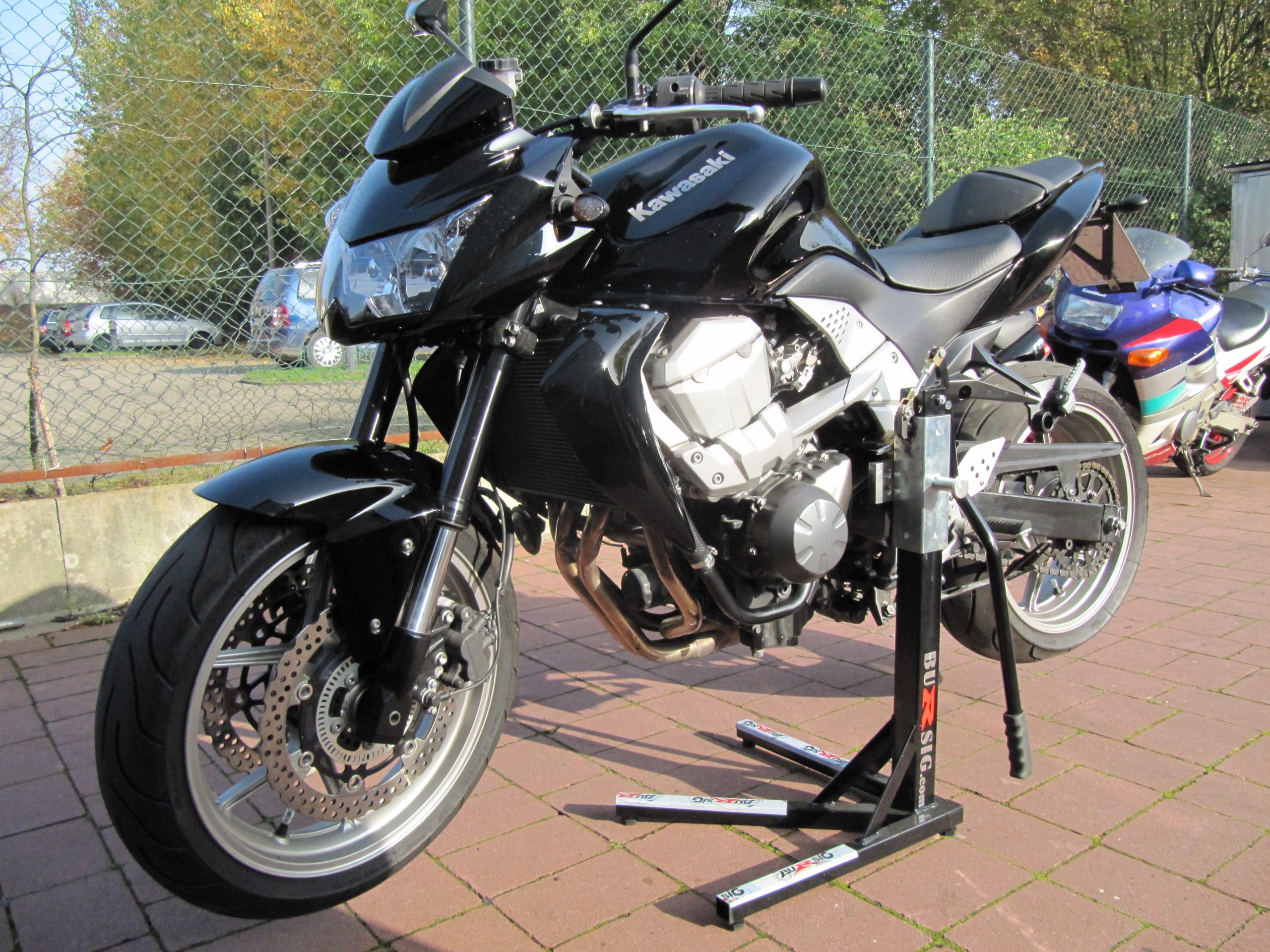 bursig-zentralst-nder-kawasaki-z750-r-2007-2014-schwarz image 1