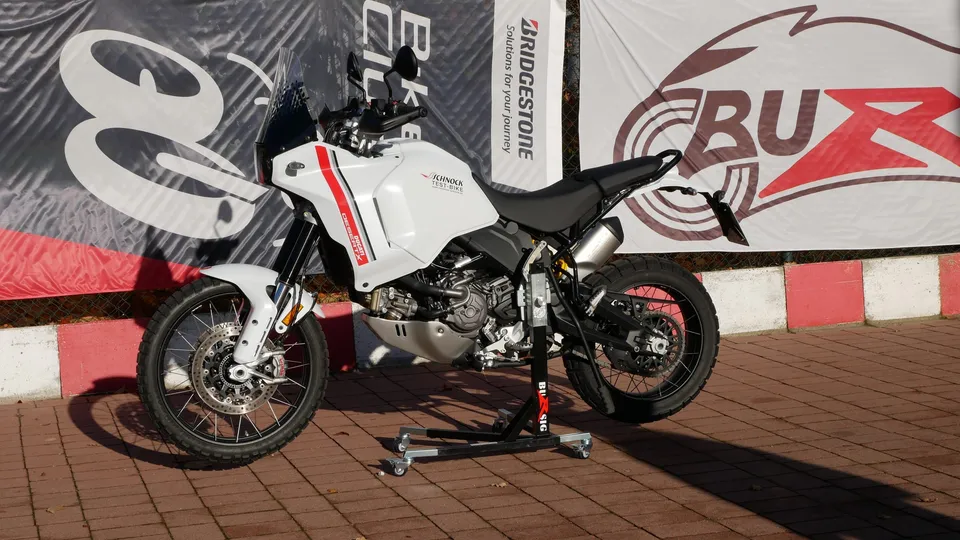 bursig-zentralst-nder-ducati-desert-x-950-2022-24-schwarz image 1