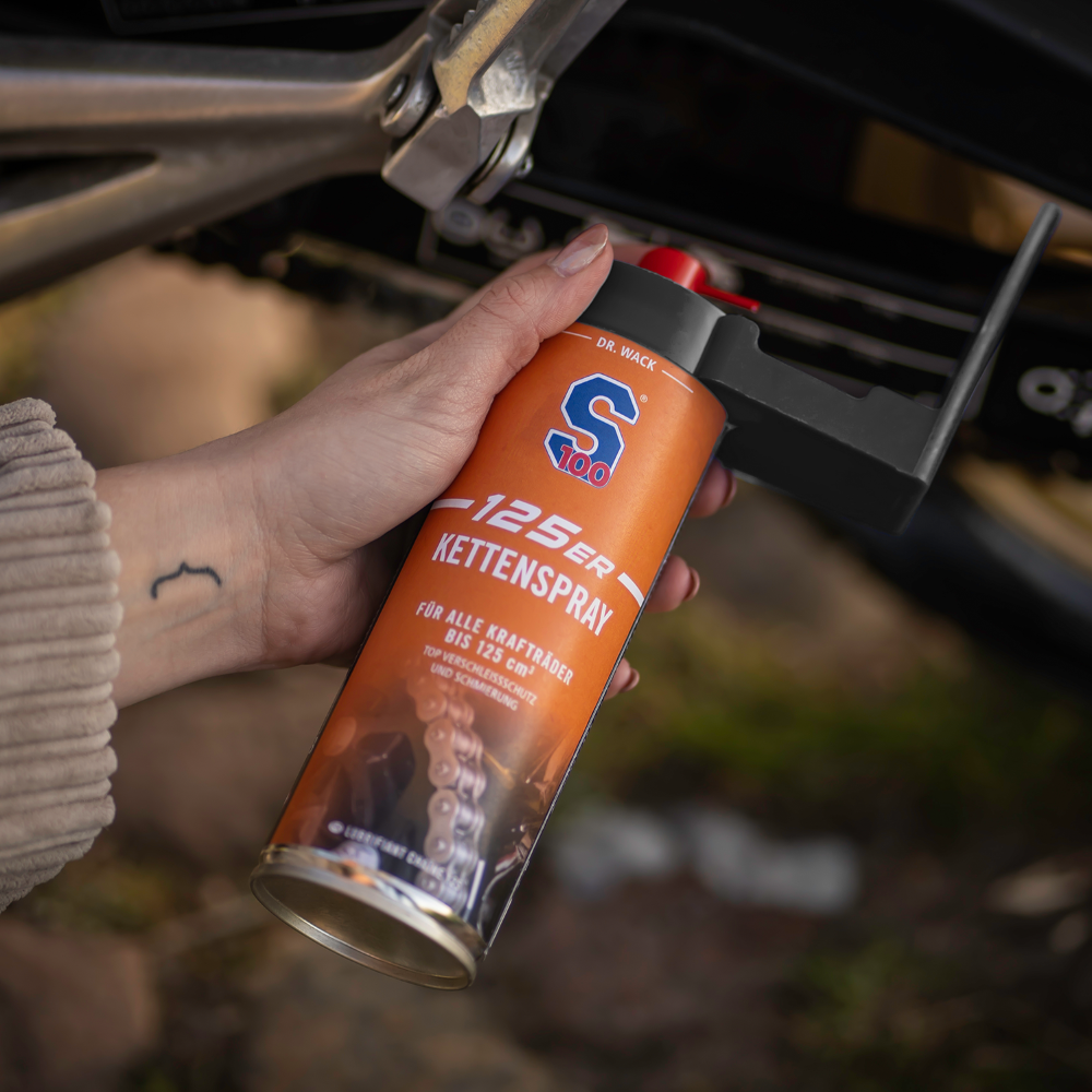 s100-125er-kettenspray-f-r-motorrad-300-ml image 3