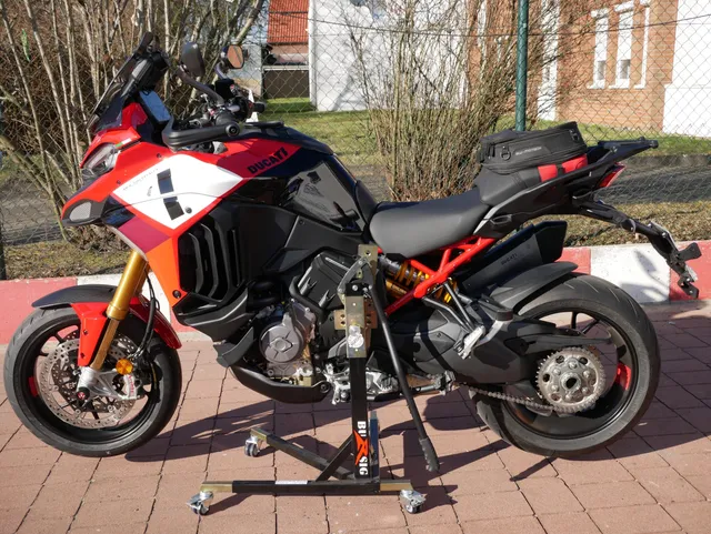 bursig-zentralst-nder-ducati-multistrada-v4-montagest-nder-schwarz image 1