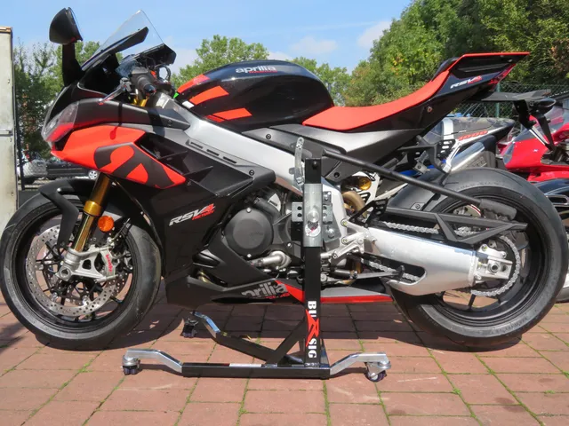 bursig-zentralst-nder-aprilia-rsv4-1100-factory-montagest-nder image 1