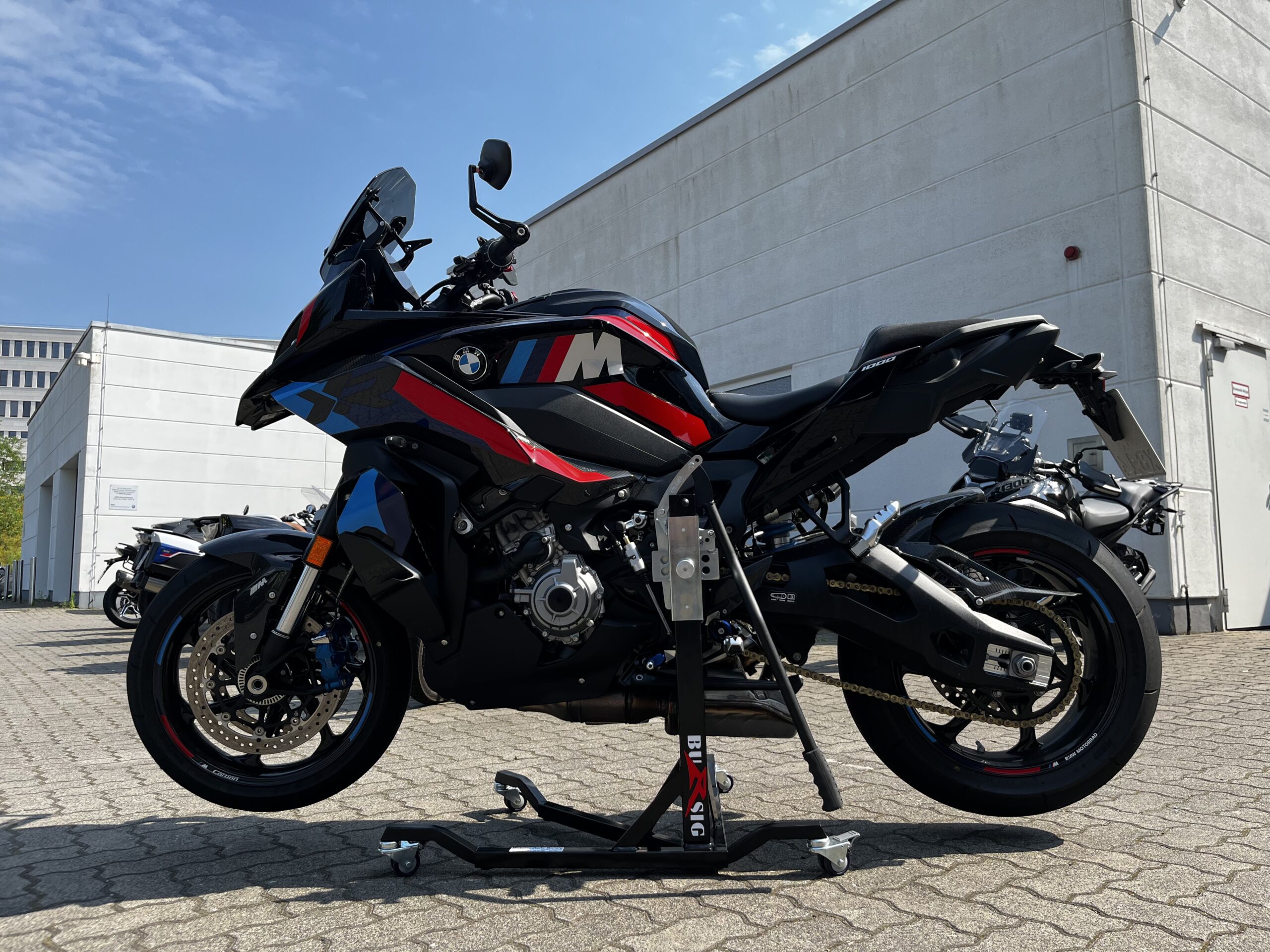 bursig-zentralst-nder-bmw-m1000xr-montagest-nder-schwarz image 1