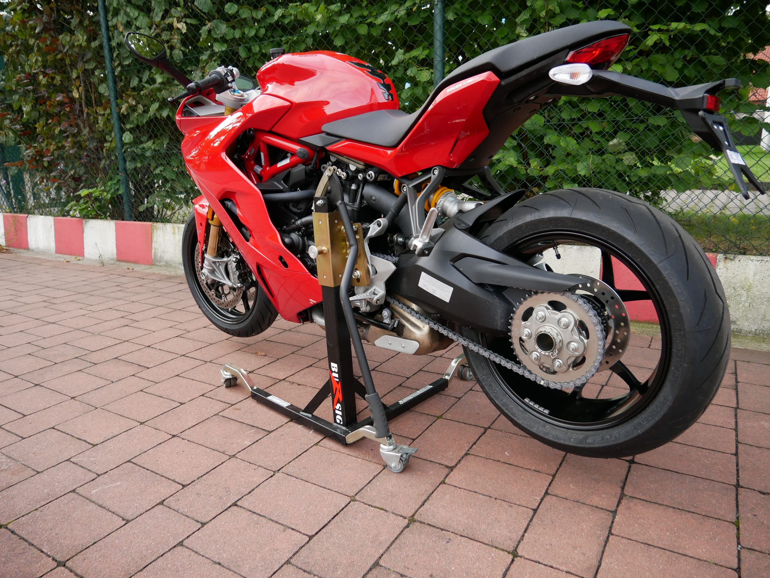 bursig-zentralst-nder-ducati-supersport-939-s-schwarz image 5