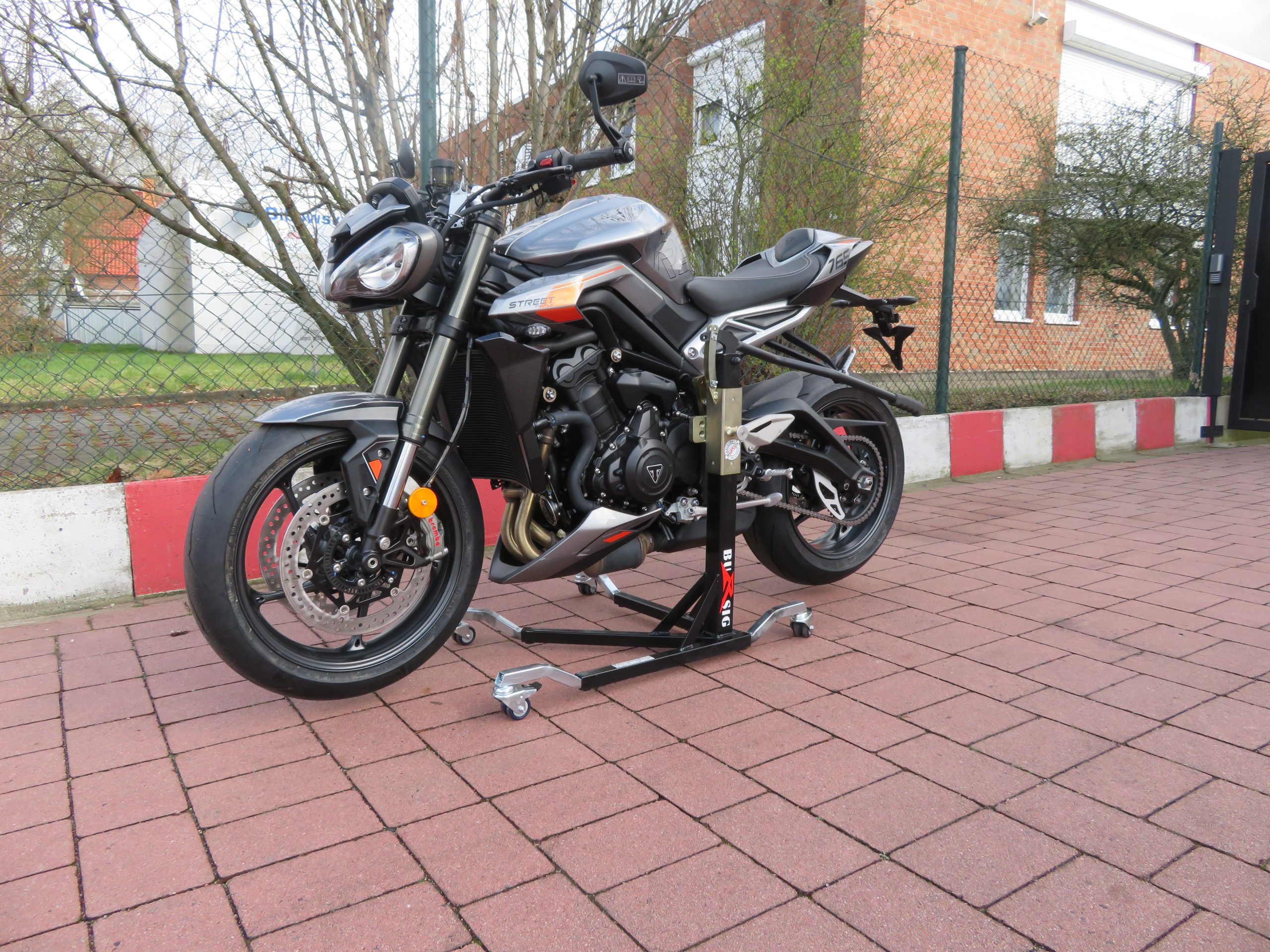 bursig-zentralst-nder-triumph-street-triple-765-rs-montagest-nder image 1