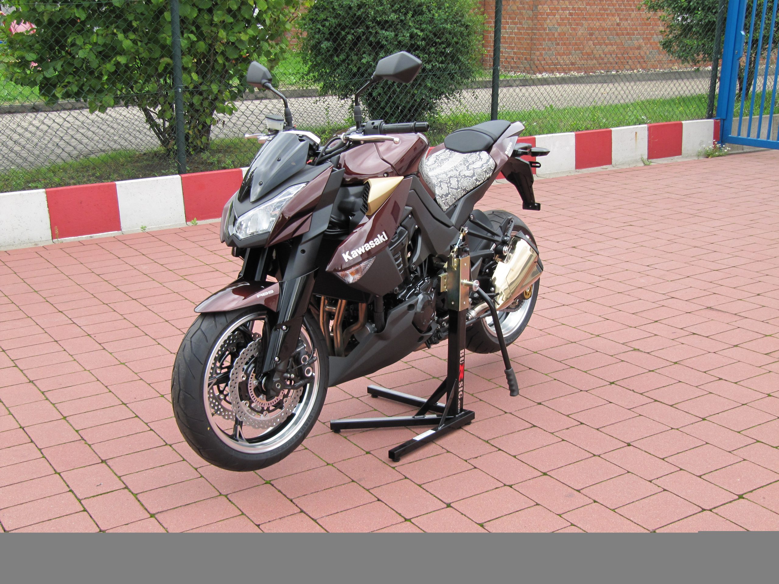 bursig-zentralst-nder-kawasaki-z1000sx-montagest-nder-schwarz image 1