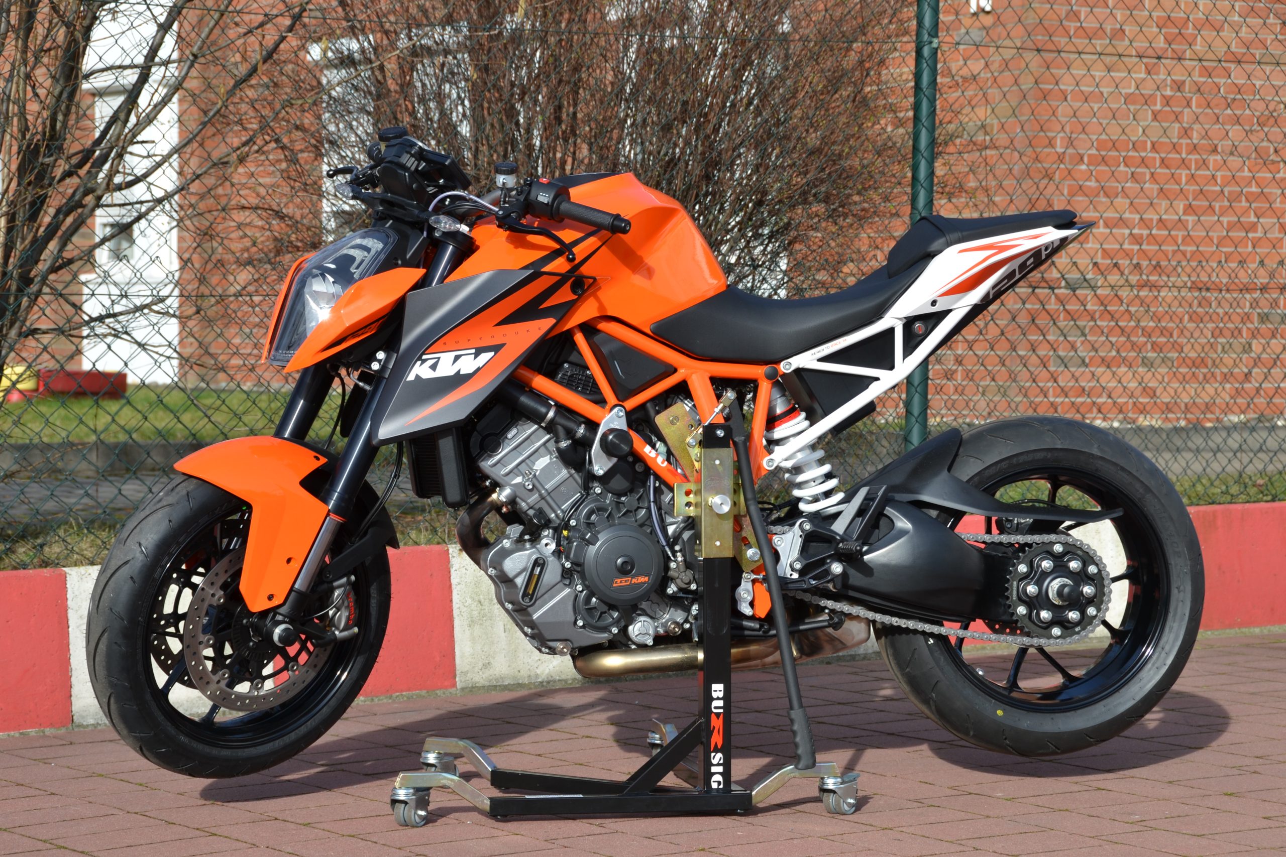 bursig-zentralst-nder-ktm-1290-super-duke-montagest-nder-schwarz-2 image 1
