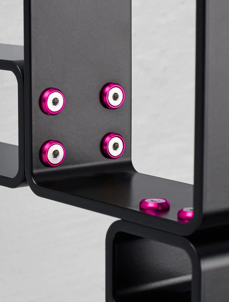 suitbase-smarte-add-ons-detail-washer-pink-eloxiert image 1