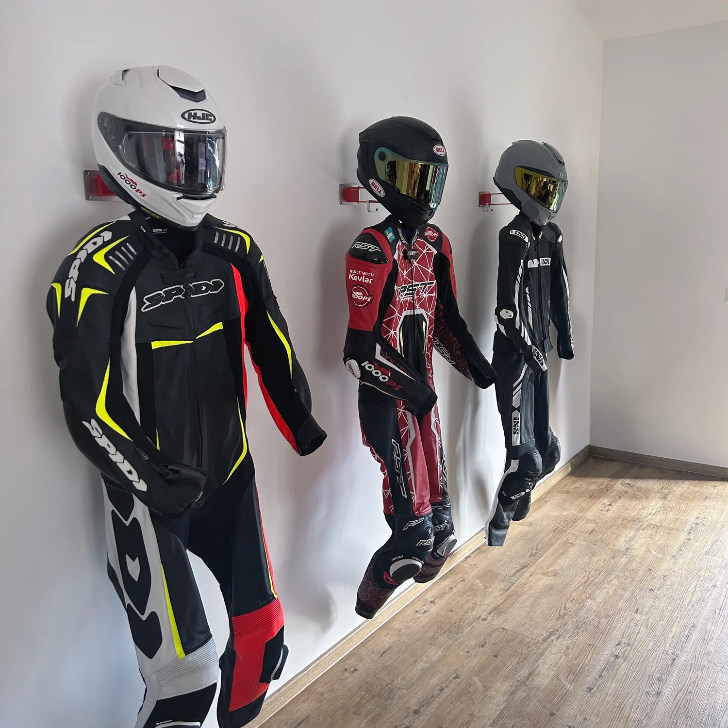 suitbase-pro-v4-motorrad-garderobe-3er-bundle-aluminium image 1
