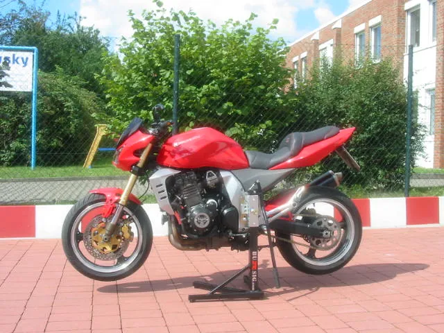 bursig-zentralst-nder-kawasaki-z1000-2003-06-montagest-nder image 1