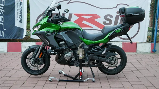 bursig-zentralst-nder-kawasaki-klz-1000-versys-montagest-nder-schwarz image 1