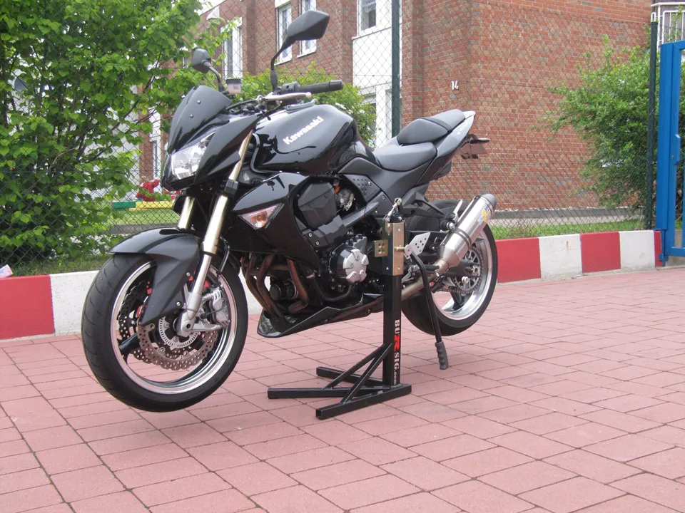 bursig-zentralst-nder-kawasaki-z1000-2007-09-montagest-nder-schwarz image 1