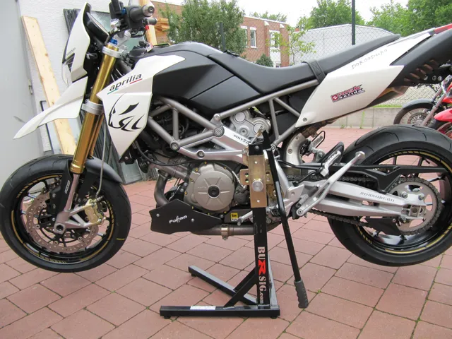 bursig-zentralst-nder-aprilia-smv-750-dorsoduro-2008-13 image 1