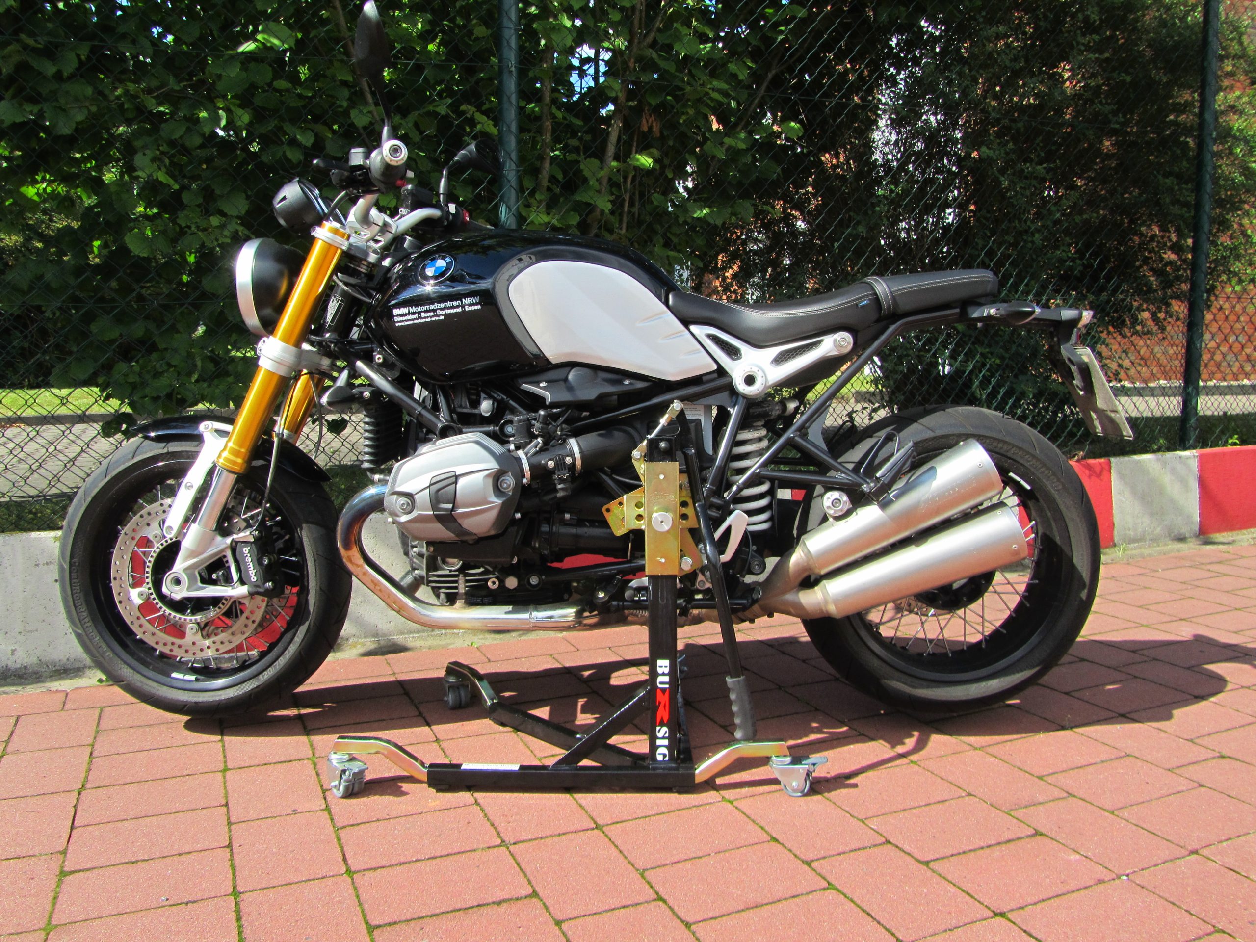 bursig-zentralst-nder-bmw-r-ninet-1200-montagest-nder-schwarz image 2