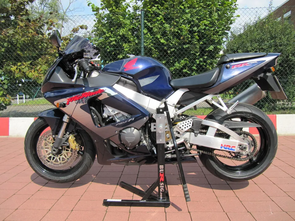 bursig-zentralst-nder-honda-cbr900rr-sc44-montagest-nder-schwarz image 1